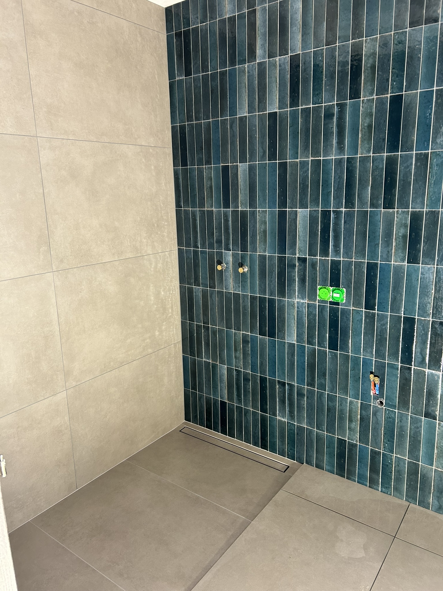 Détail de finition d'un carrelage